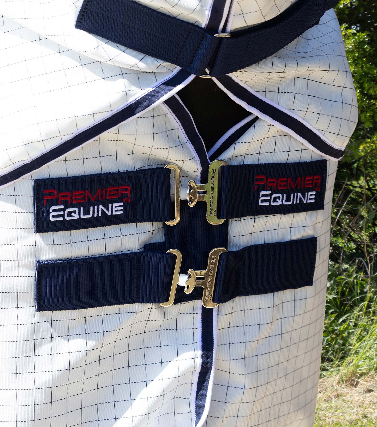 Premier Equine UK Cotone Stable Sheet with Neck Cover White/Navy Check - 6’3”/75”