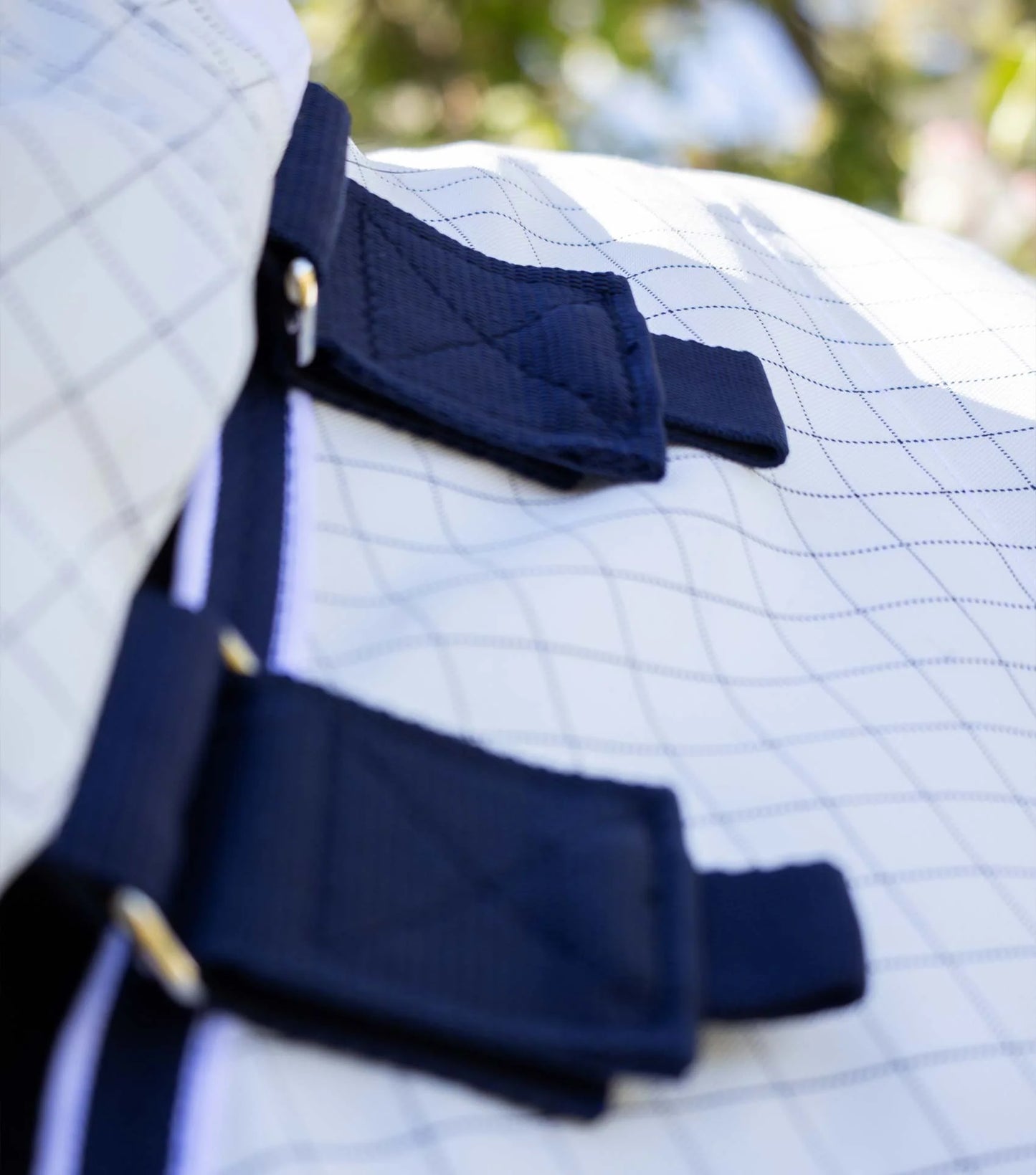Premier Equine UK Cotone Stable Sheet with Neck Cover White/Navy Check - 6’3”/75”