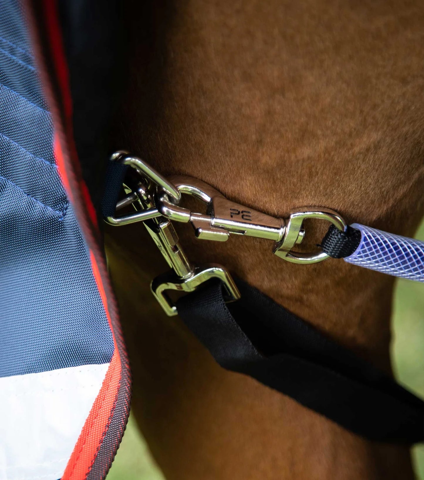 Premier Equine UK Buster Hardy 200g Half Neck Turnout Rug Navy 7’0”/84”
