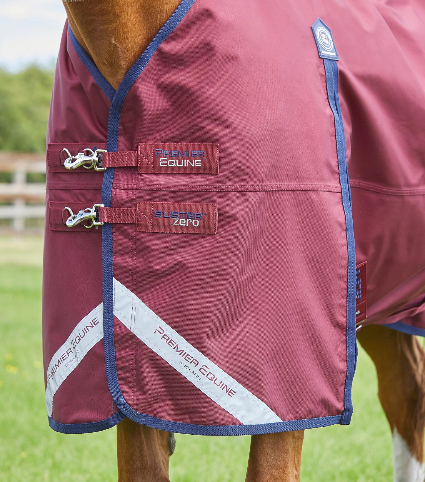Premier Equine UK Buster Zero gram Original Turnout Rug/Rain Sheet Burgundy 6’3”/75”